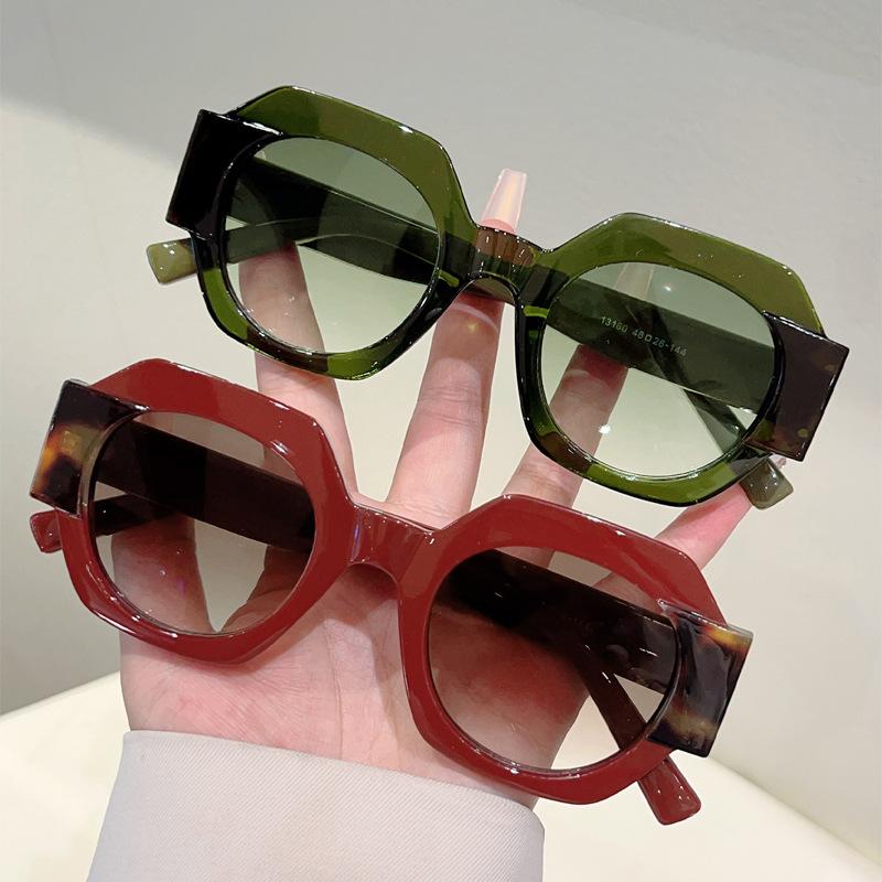 Wind Personality Round Frame Color Matching Fashion Sunglasses With The Same Street Shot Thin Summer Sunglasses