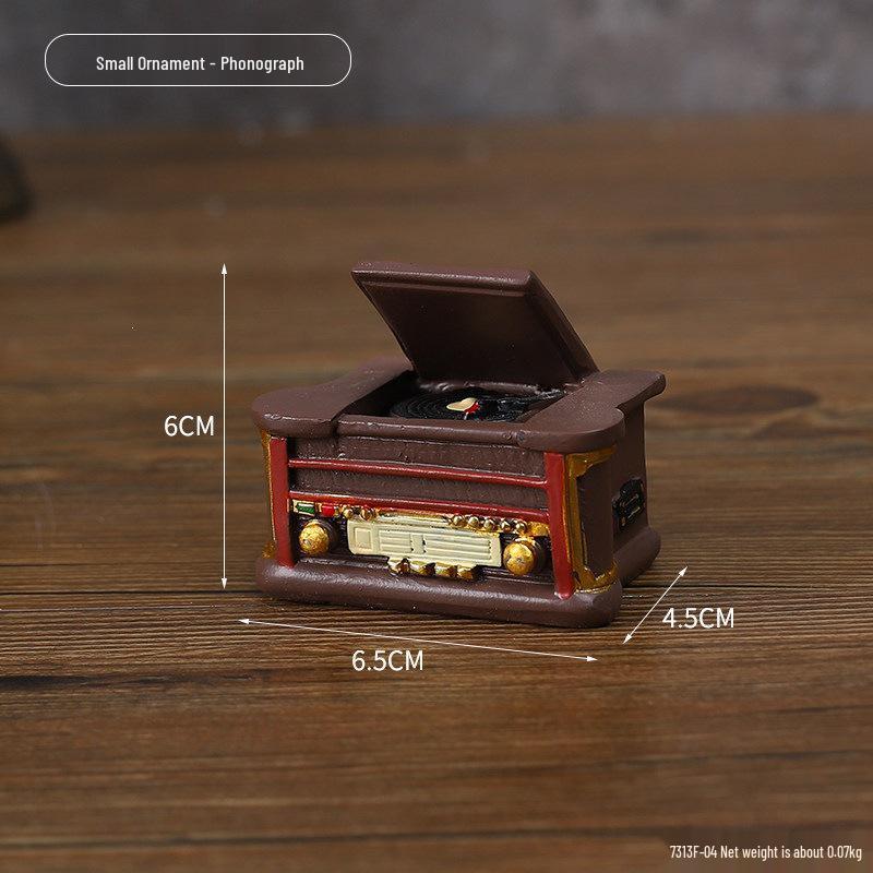 Retro Telephone and Radio Ornaments for Creative Decor
