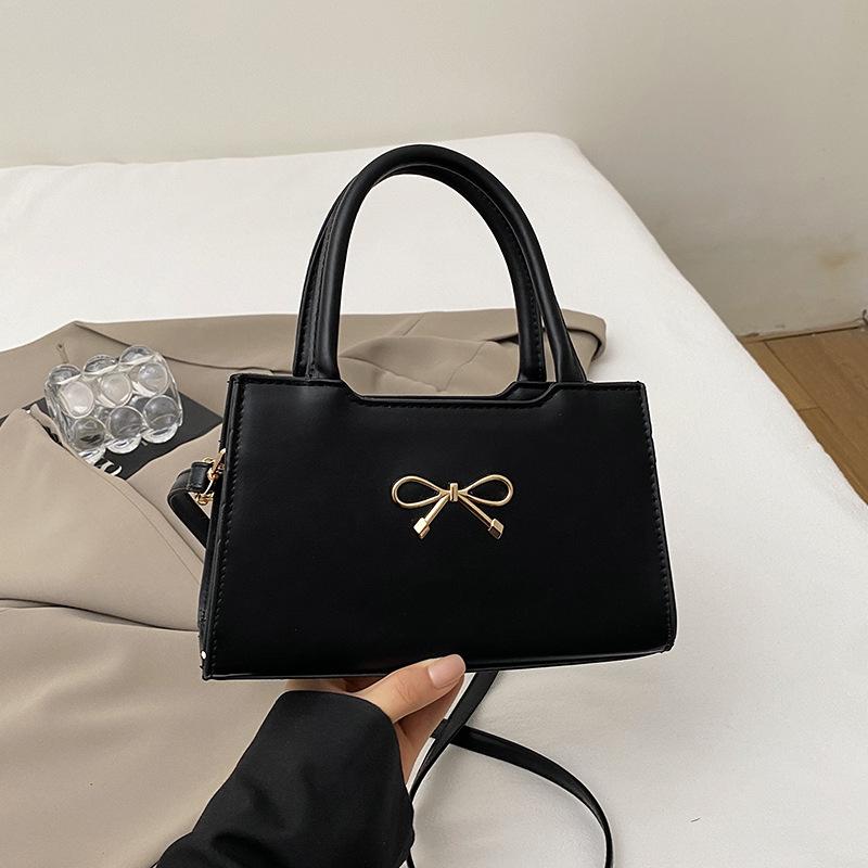 Bow Underarm Bag Women's 2025 Summer New Simple Foreign Style Small Square Bag High Texture Shoulder Messenger Bag