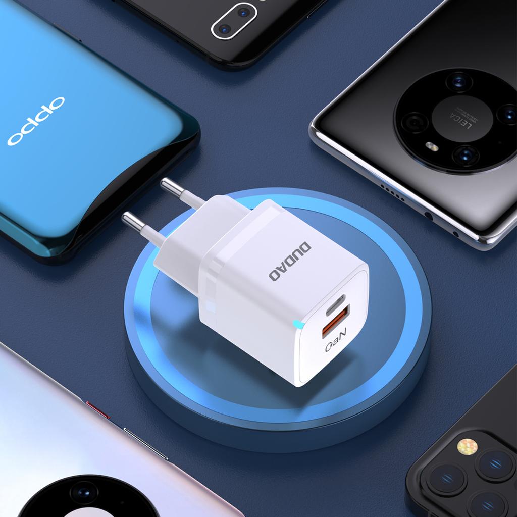 GaN 33W PPS USBC USBA Wall Charger White