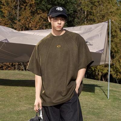 T-Shirts & Muskelshirts – T-Shirts