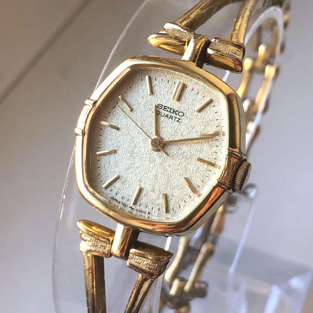 [USED] SEIKO Quartz Wristwatch, Gold, Octagonal, Working Condition