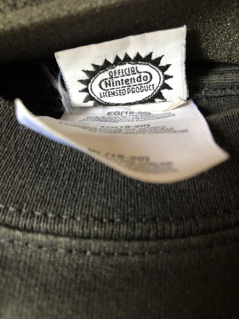 [USED] Pokemon Mew & Mewtwo Anime Print T-Shirt, Black, Vintage