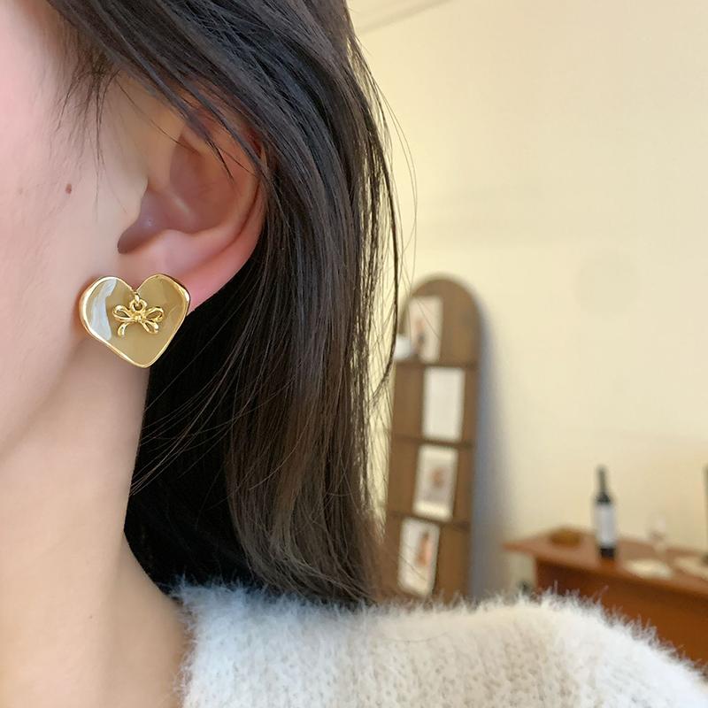 Bow Drop Glazed Heart-Shaped Earrings Retro Autumn Winter French Light Luxury Elegant Temperament Women's Party Jewelry Gift
