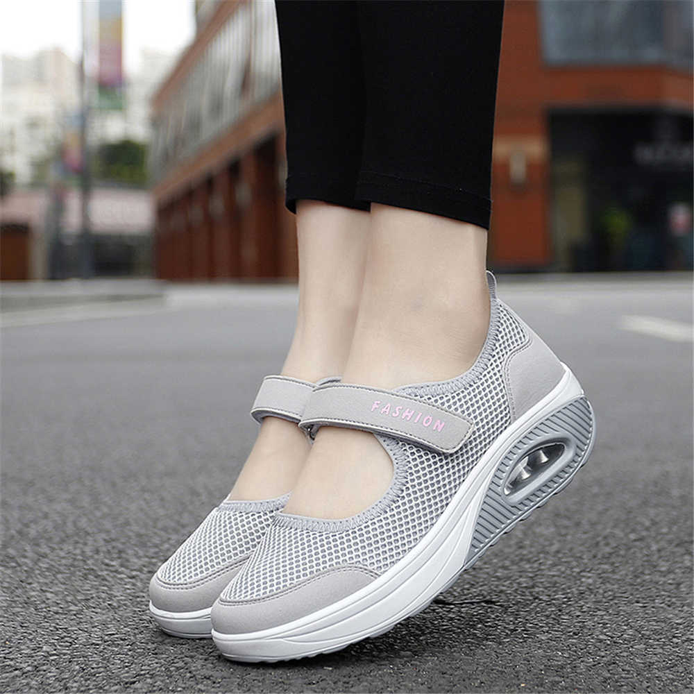 Breathable Slipon Women's Thick Sole Sneakers Brand Shoes For Women Ladies Shoes Heels Sports Losfers Character Designers
