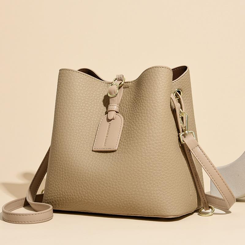 

Сумка-ведро женская 2025 новая модная универсальная сумка женская большой вместимости простая сумка-мессенджер для поездок ручная сумка абрикосовый