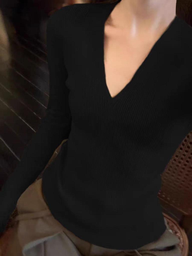 Women's Solid V-Neck Knitted Sweater: New Autumn/Winter Style, Slim Fit, Versatile Long-Sleeve Top