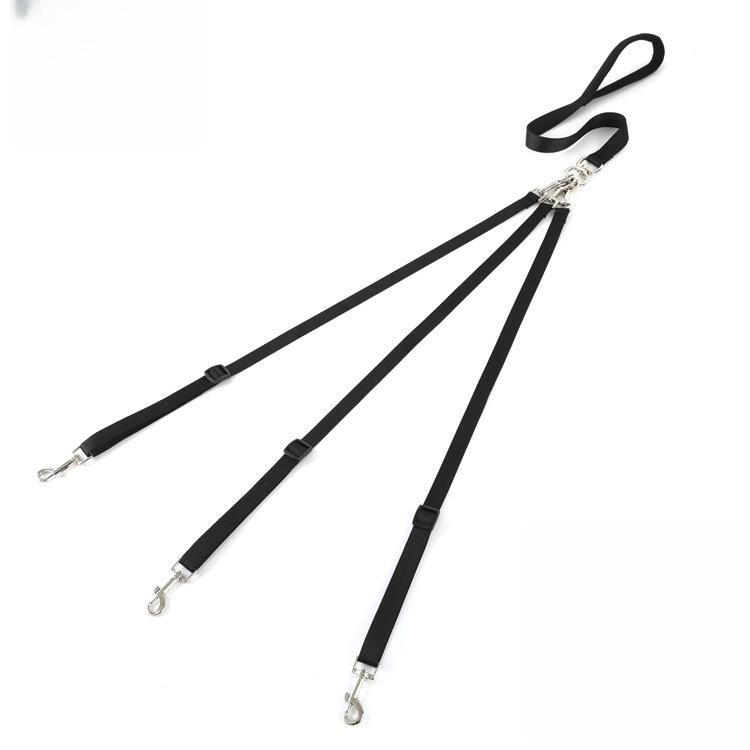 

Съемный тройной поводок для больших, средних и маленьких собак чёрный