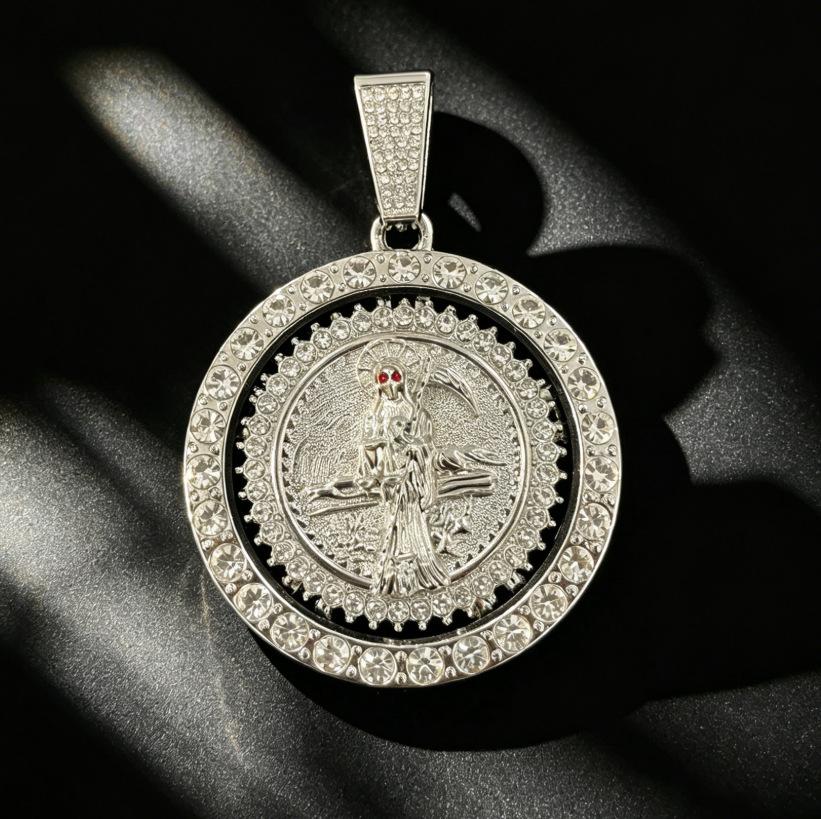 European and American New Alloy Full Diamond Personalized Rotating Sickle Death Pendant Hip-hop Necklace Men's Jewelry