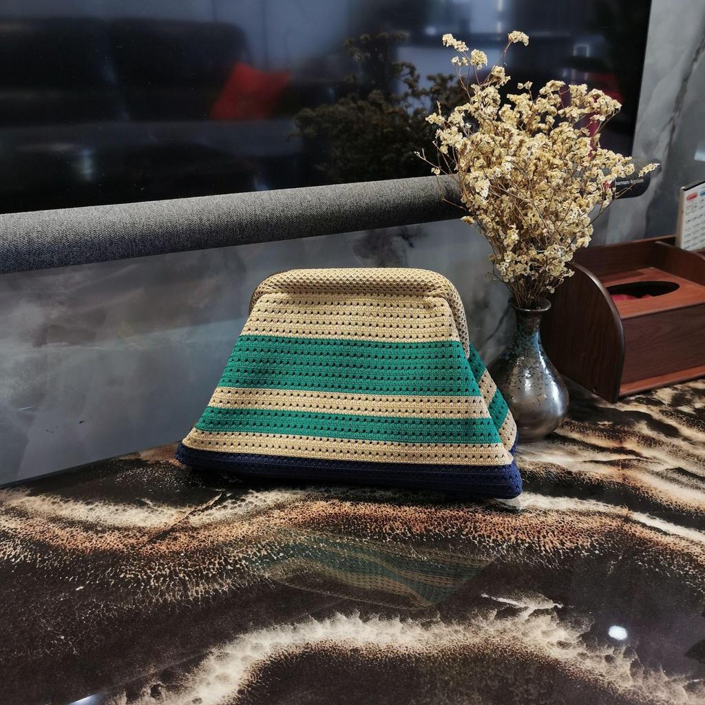 2025 Trendige Damen Colorblock Gestreifte Clutch und Make-up-Tasche