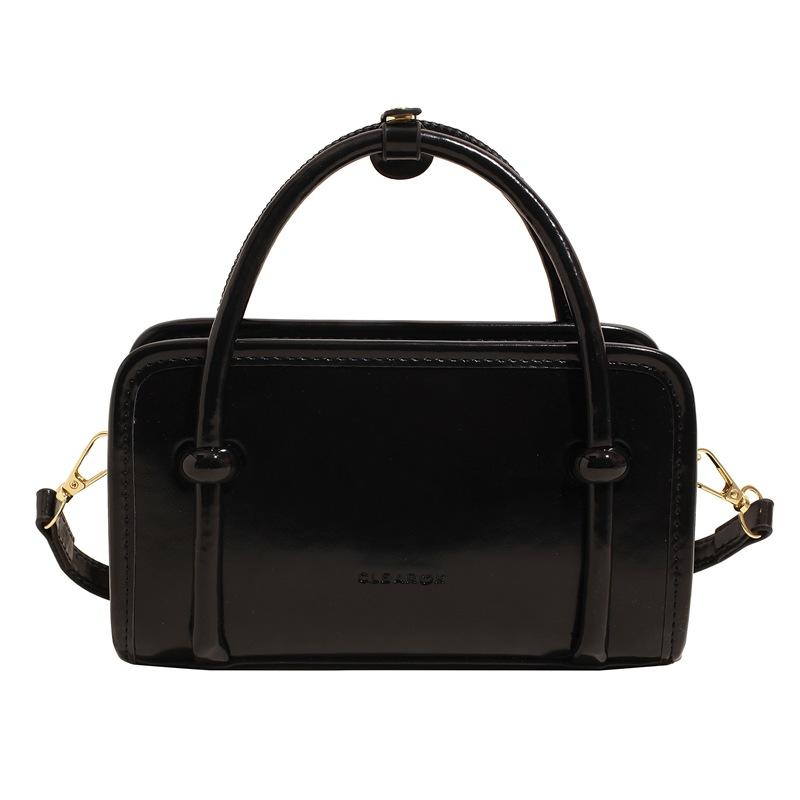 

Маленькая сумка женская новая повседневная универсальная сумка-мессенджер модная портативная маленькая квадратная сумка no pendant чёрный