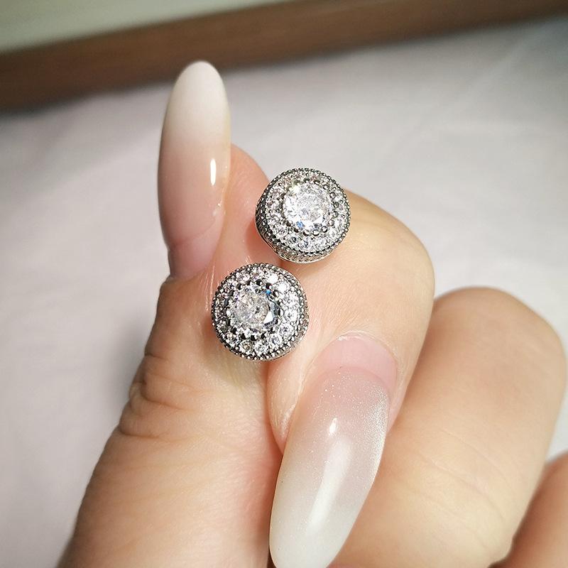 Copper Inlaid Super Flash Round Zircon Full Diamond Stud Earrings Women'S Light Luxury And Elegant Temperament White Diamond Earrings