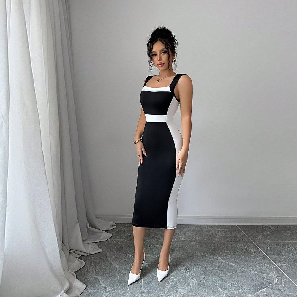 Abito Lungo Estivo da Donna Chic e Sofisticato con Scollo Quadrato e Color Blocking