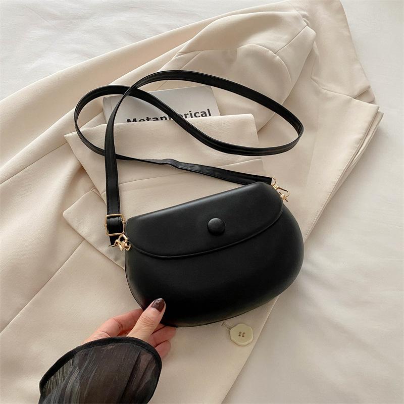 New Summer Casual and Fashionable Retro Saddle Bag Simple Retro Crossbody Bag Casual and Simple Mobile Phone Bag