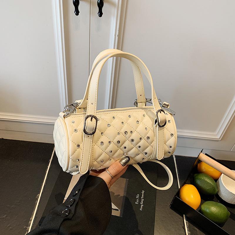 

Rhombus cylinder with diamonds trendy high-value handbag 2025 summer new model is a retro one-shoulder messenger women s bag 20.5*9.5*9.5 белый