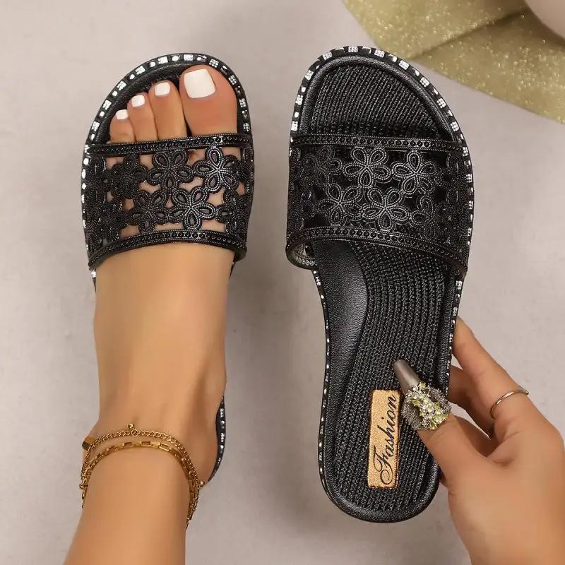 

Women Flat Flower Shaped Slippers Summer Casual Comfortable Outdoor Non-slip Soft Slippers Trendy Luxury Slides Women Sandals 36 золотий