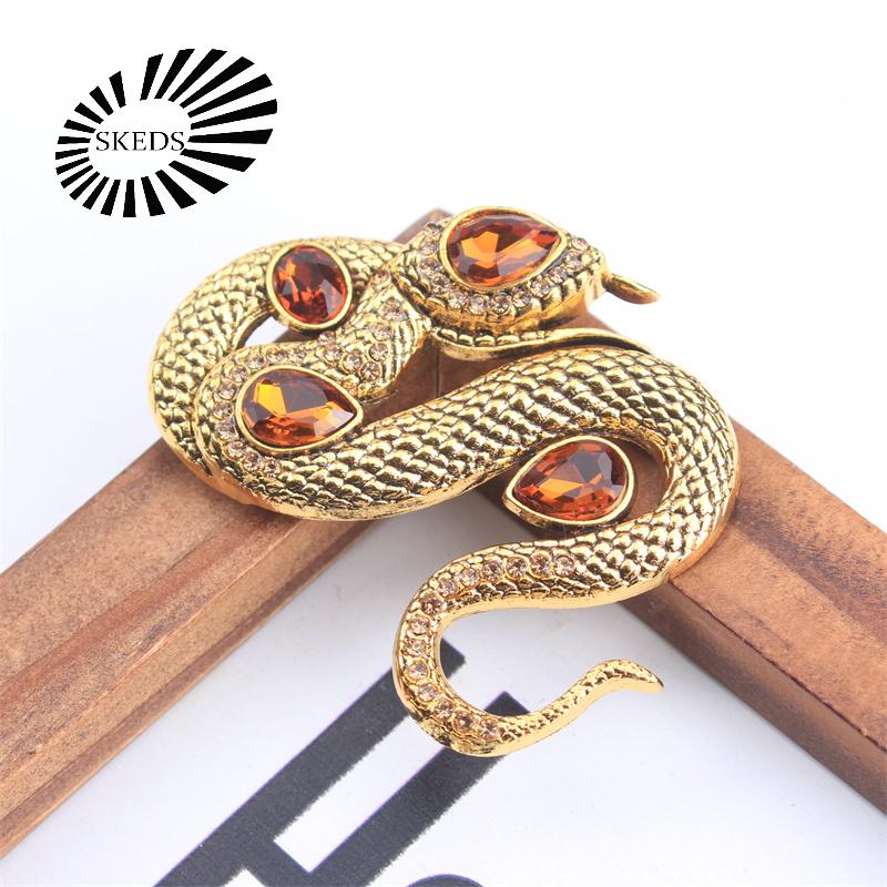 Stylish and Elegant Zodiac Animal Snake Brooch Personalized Luxury Accessory Pin Gift