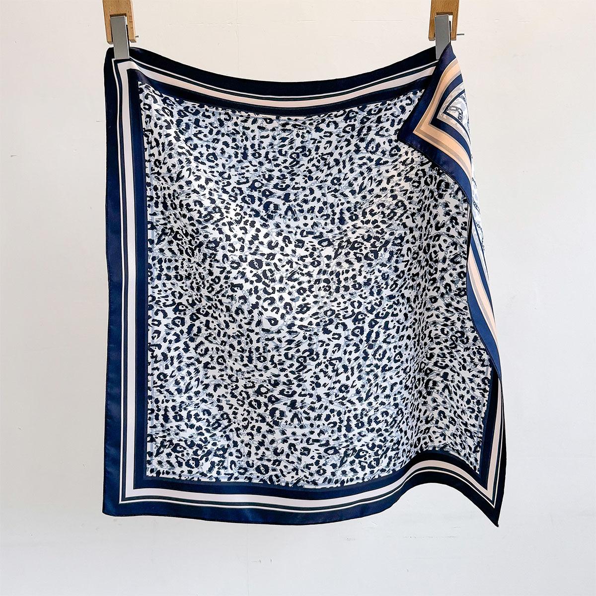 

Женский шарф Роскошный квадратный шарф из искусственного шелка Двусторонний принт в виде цепи Косынка Банданы Фуляр Повязки для волос Шали Накидки