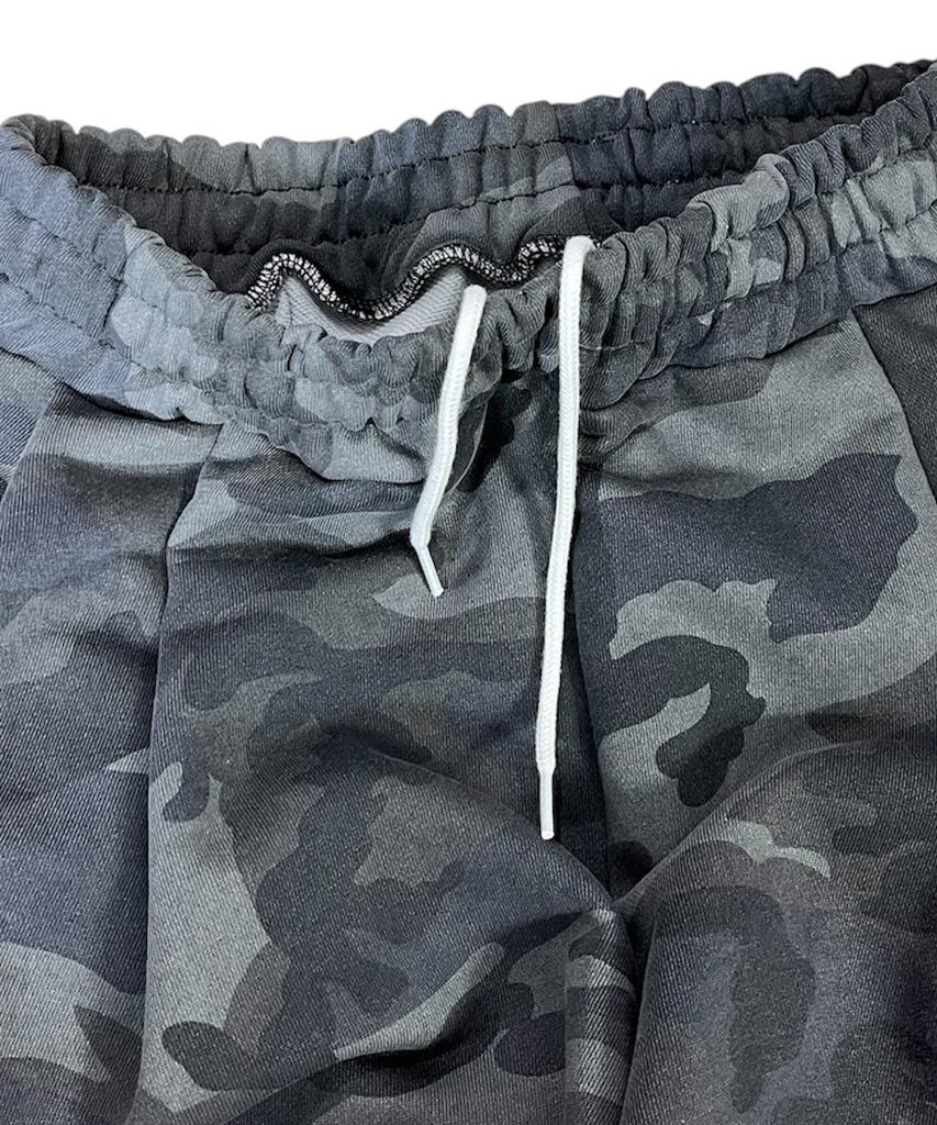 SK8ER ROCK Cut Off Camouflage Sweat Wide Pants ((Gray))