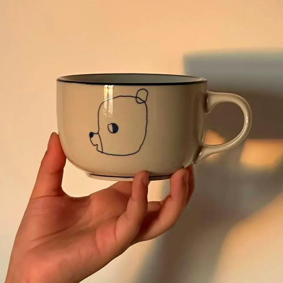 Cute Line Bear Ceramic Mug Hand-Drawn Cartoon Bear Pattern Coffee Latte Milk Cup With Handle Heat-resistant Tea Ceramic Cup