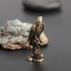 Maza radoša amatniecības ērgļa statuja Miniatūra skulptūra Amatniecība Ornaments Vintage vara putna figūriņa interjeram mājas rakstāmgalda dekorēšanai