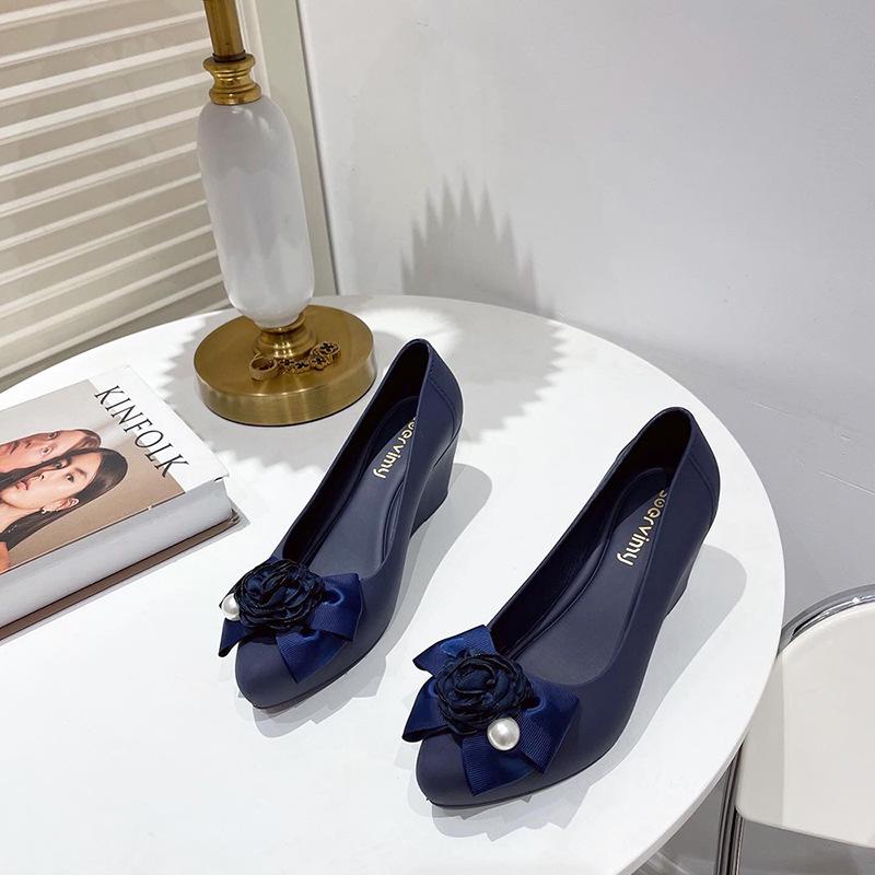 Korean Style Women's High Heel Rain Boots - Fashionable Anti-Skid Rubber Jelly Shoes with Wedge Heel and Floral Design