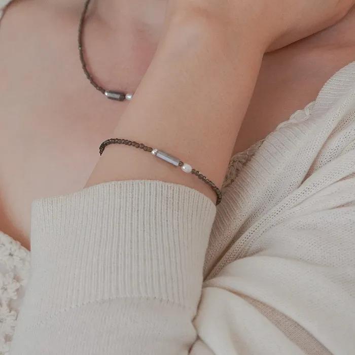 Labrador smoky bracelet #B071