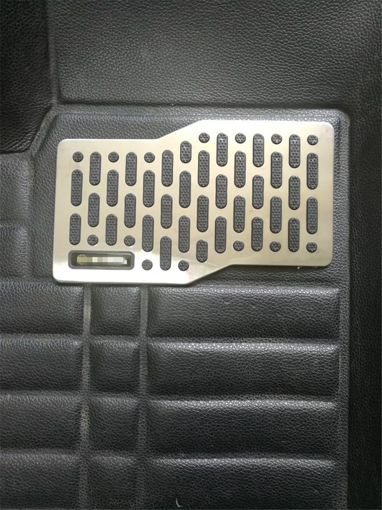 Universal Car Truck Floor Mats Stainless Steel Heel Plate Pedal  Carpet Pad Plat