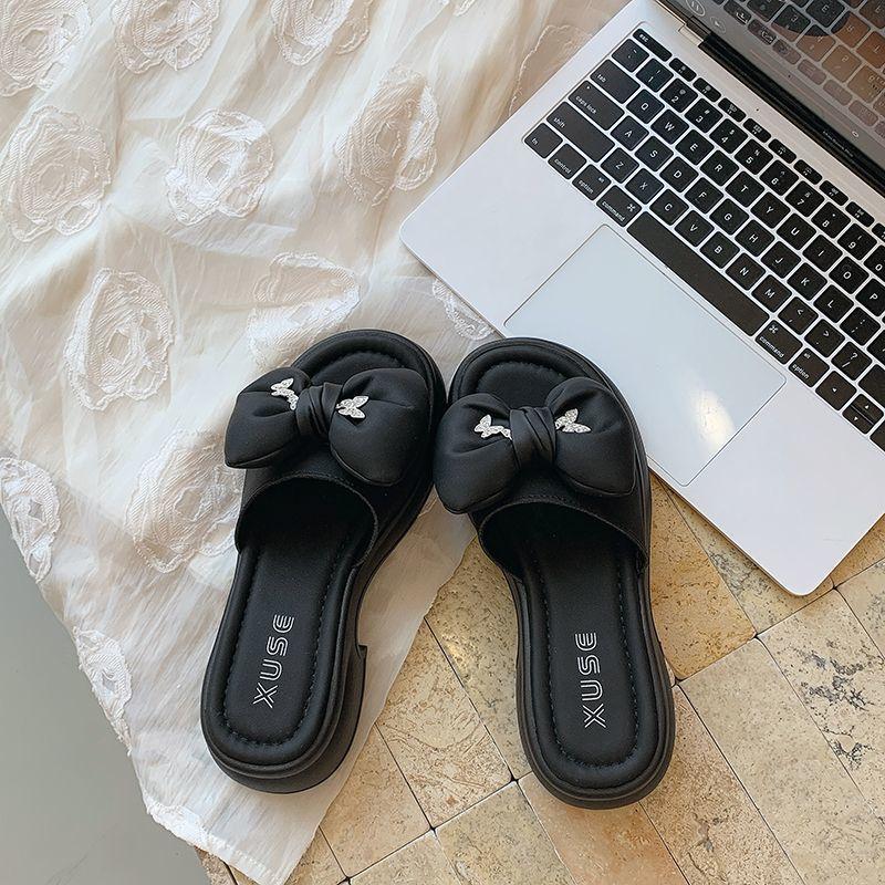 Bow with skirt cool slippers women's outer wear 2025 new summer versatile muffin bottom stepping on shit thick-soled slippers