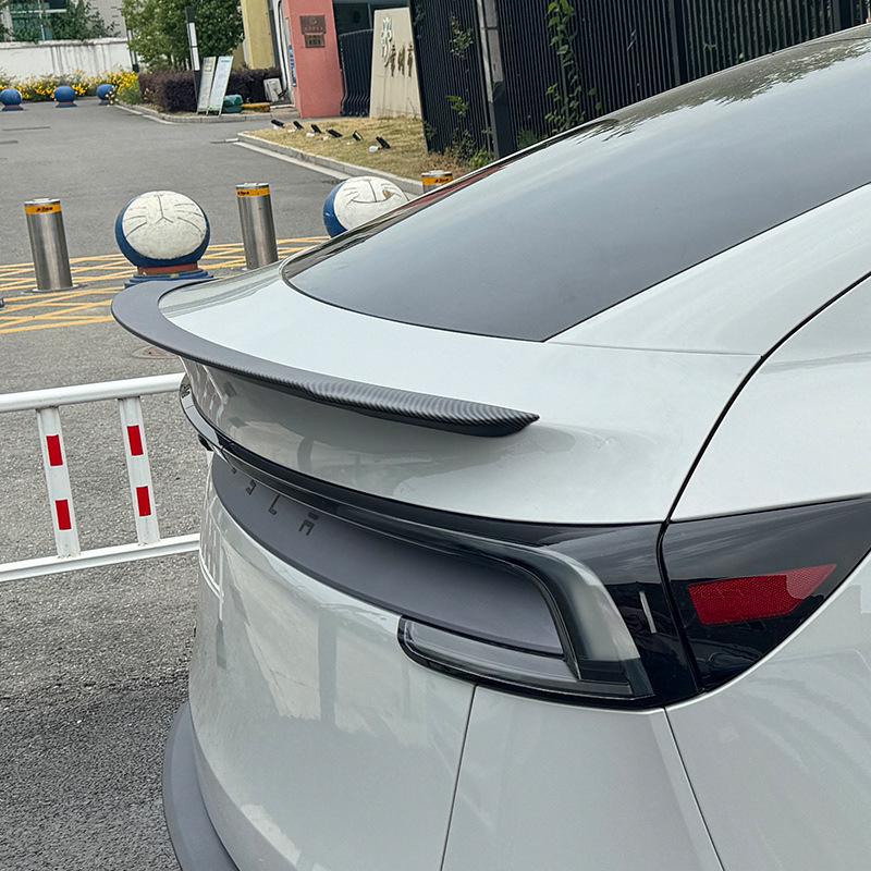 Tesla Model Y 2025 Rear Blade Spoiler: Original P Version Aerodynamic Air Deflector