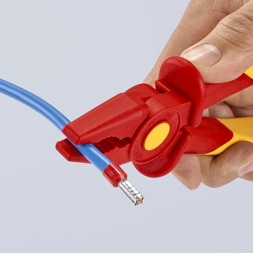 Plastic Insulated Flat Nose Pliers 180Mm - Kn 98 62 01