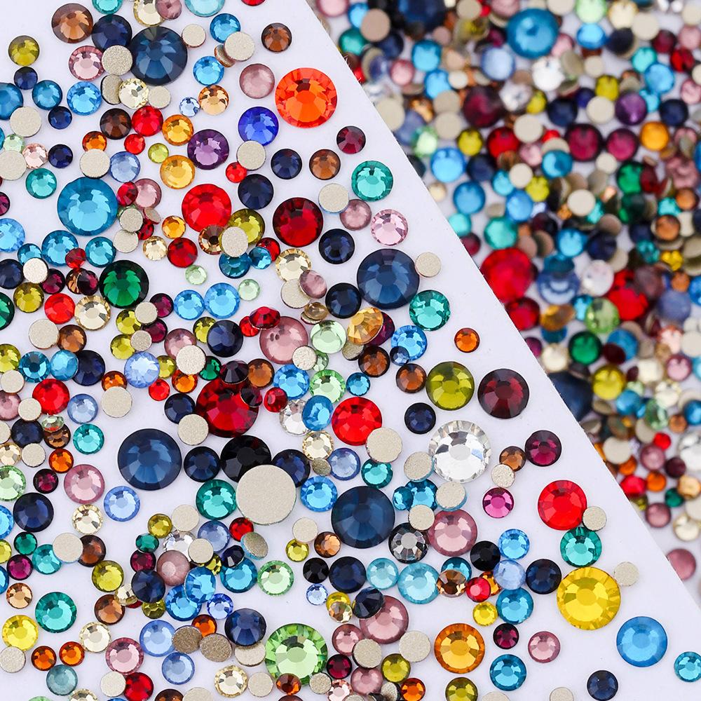 Pujiang Nail Art Strass Goldener Boden Gemischte Größe Flachboden Diamant Ungefähr 1440 Glas Aufkleber Diamanten Farbige Kleine Runde Diamanten