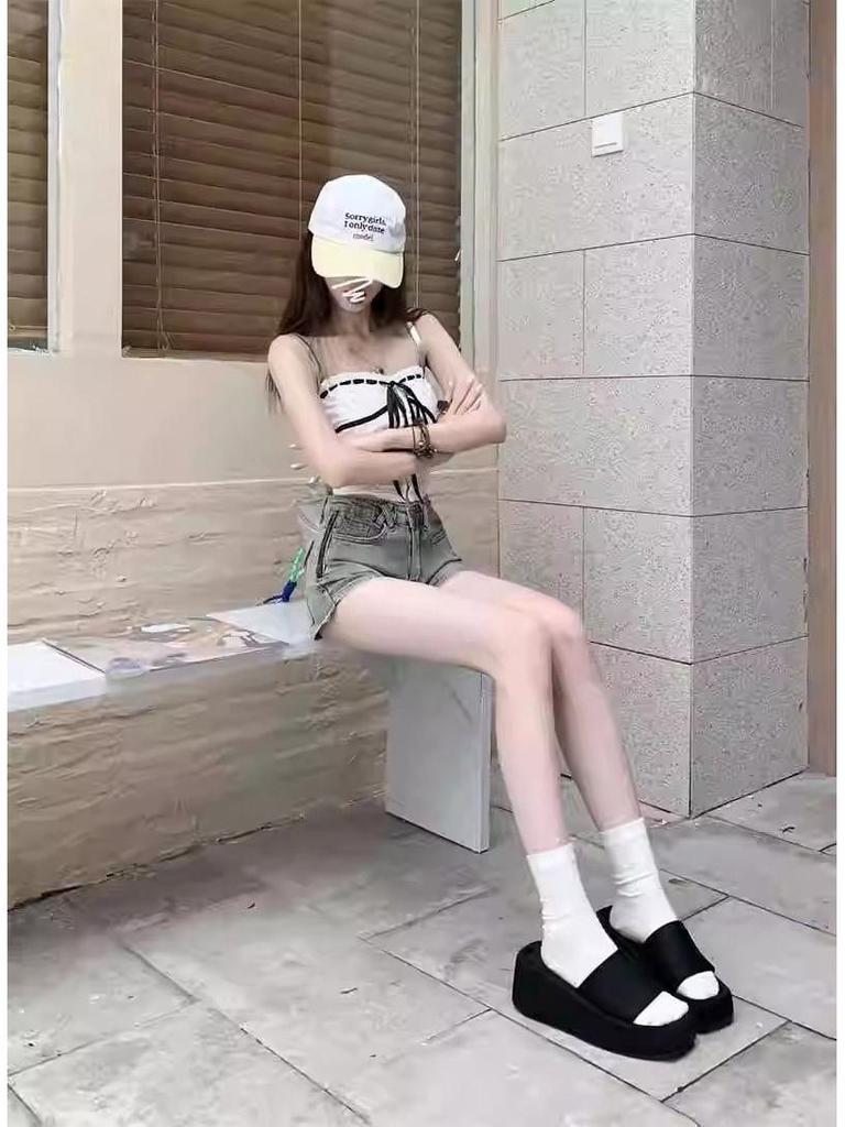 Women's High Waist Retro Denim Shorts with Side Zipper - Summer Thin Design, Spicy Bodycon Fit, Wide Leg Booty Style