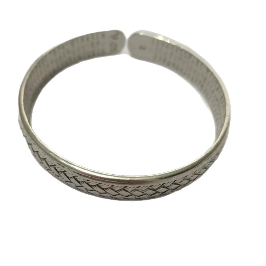 Silver-Plated Heart Sutra Mesh Bracelet - Romantic Couple's Open Bangle with Woven Design