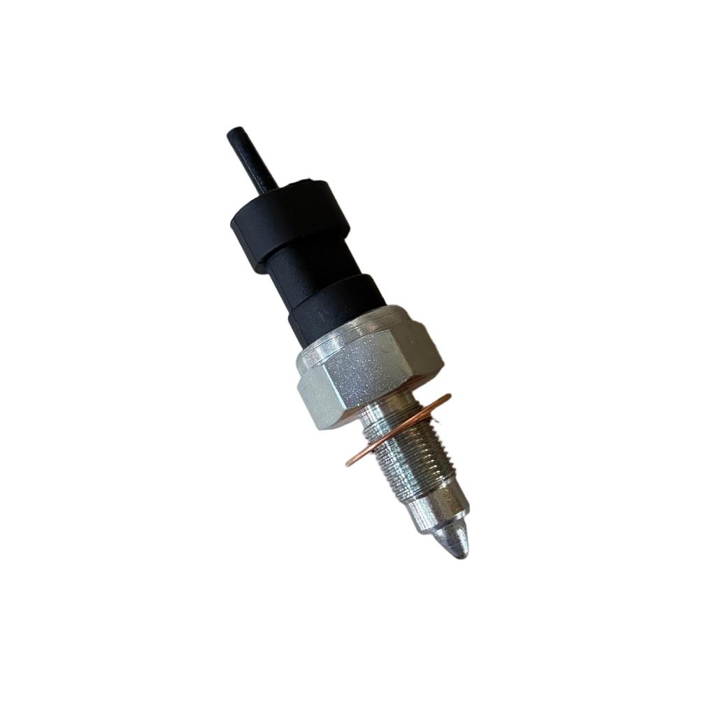 Iveco Baodi Weinis Ousheng Yuejin Chaoyue Reverse Gear Light Switch