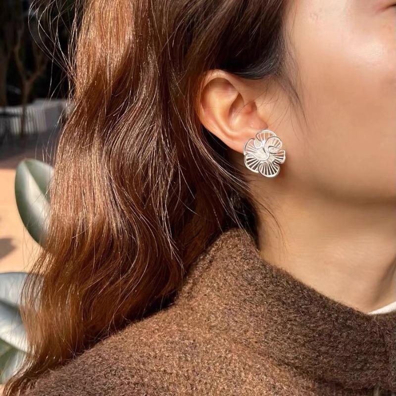 925 Silver Hollow Flower Stud Earrings for Women Luxury Vintage Fine Jewelry Accessories