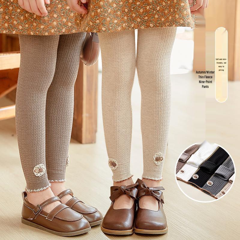 Girls' Fleece Lined Cable Knit Button Flower Tights - Nine-Point Length for Spring, Autumn, and Winter Wear