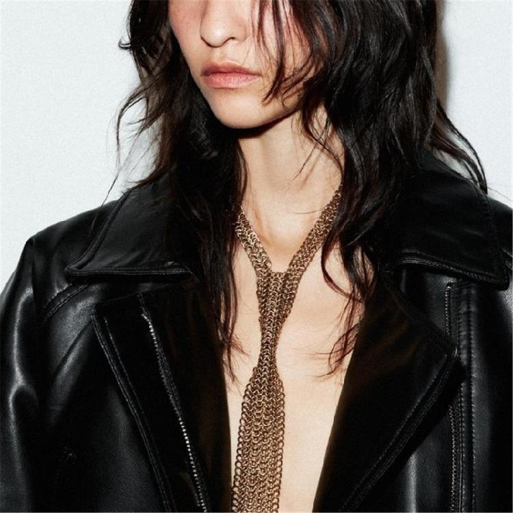 Exaggerated Choker Necklace Party Tie for Women Teens Punk Theme Neckwear for Casual Outing Special Occasion Neckpiece