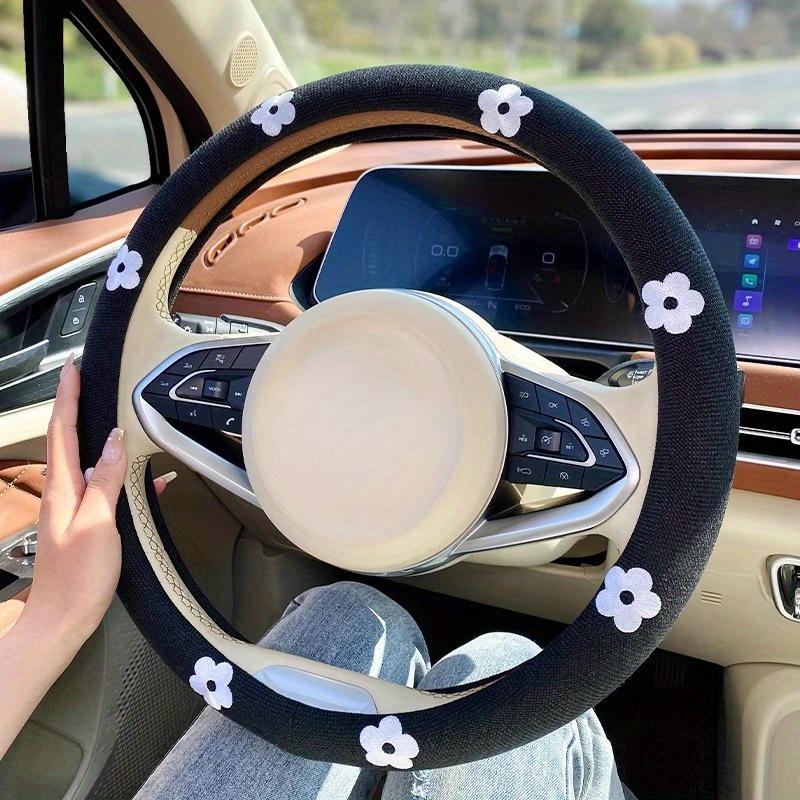 

Universal Car Steering Wheel Cover Four Season Camellia Black White Exquisite Feel Moisture Absorption Durable Car Accessory