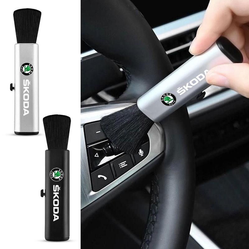 Car Air Conditioner Outlet Clean Brush Dust Remover Accessories For Skoda Octavia MK2 MK3 2 3 A7 Fabia Karoq Kodiaq Superb Rapid Kamiq