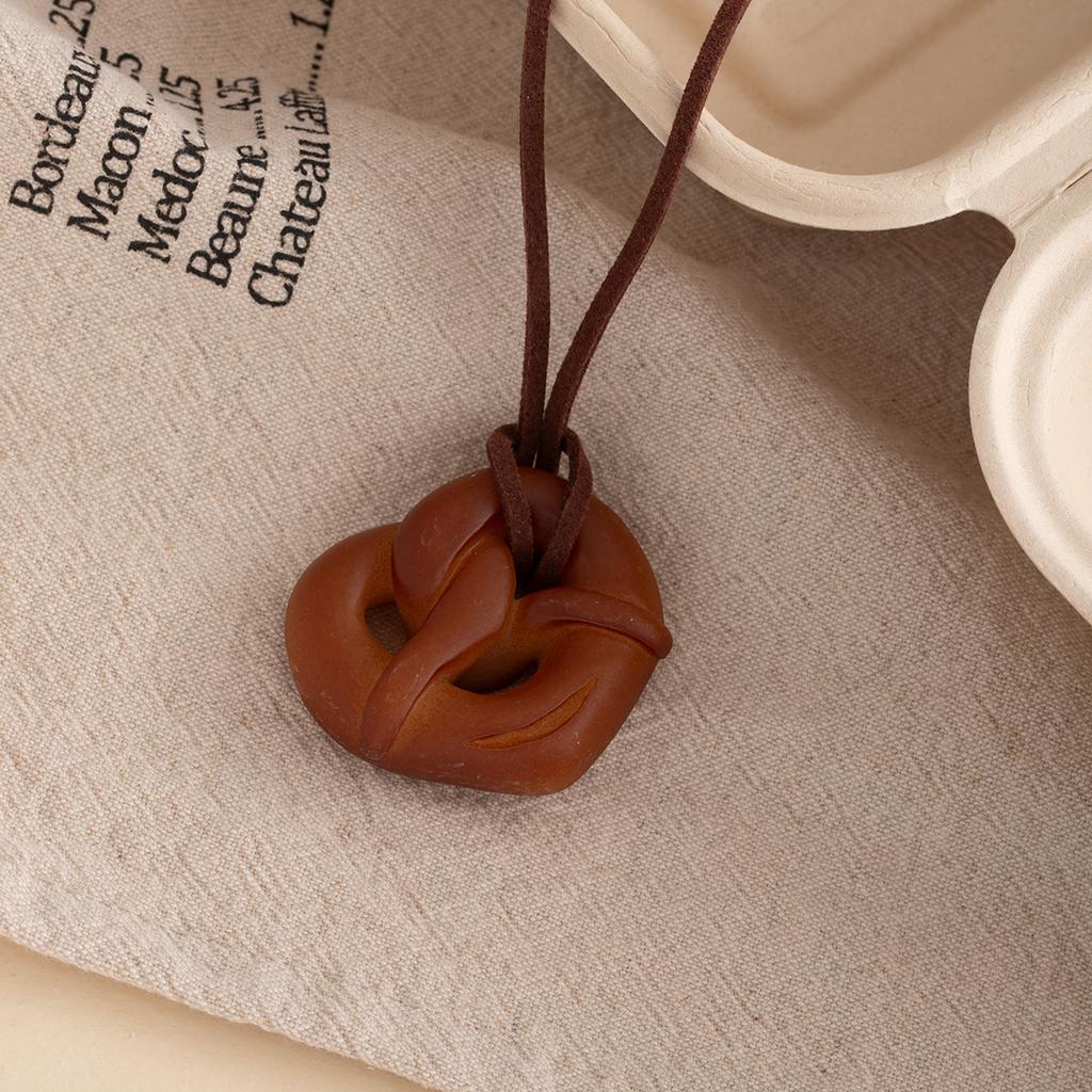 Creative Retro Resin Croissant Pendant Long Necklace Niche Simple Cute Item