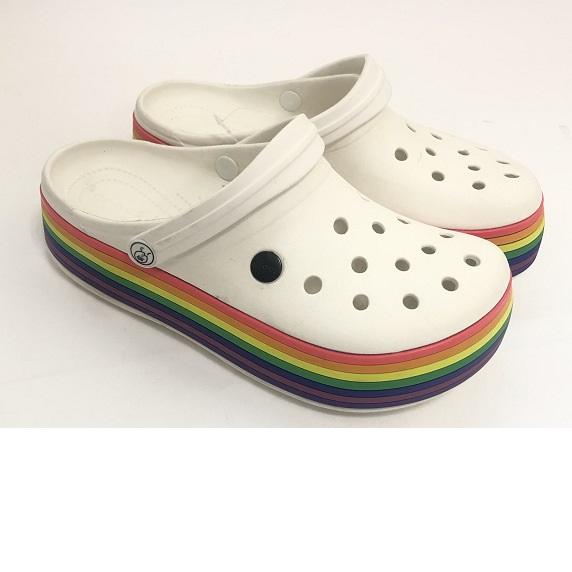 Women's Summer Hollow Hole Shoes Thick-soled Rainbow Fashion Breathable Beach Shoes Thick-soled Slippers