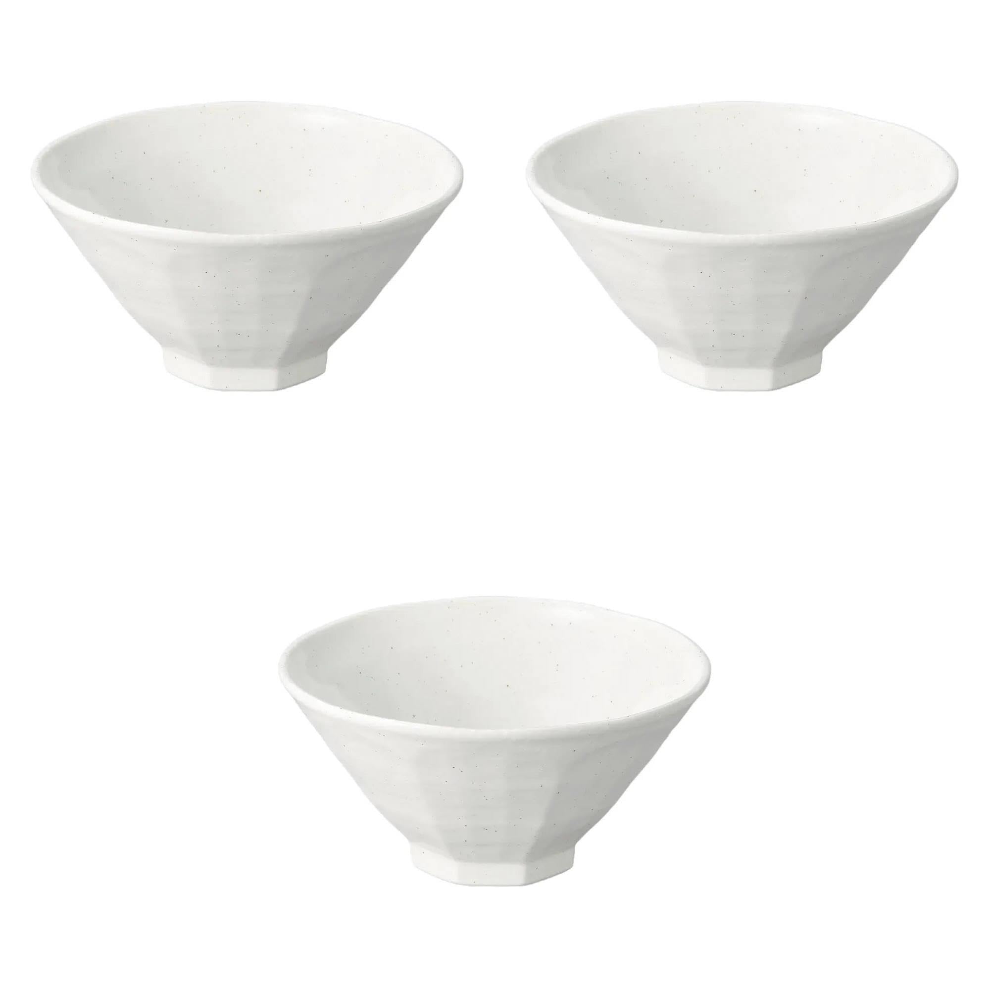 

Set of 3 Octagonal Bowls x Ramen Bowls by Setomonohonpo Shiratamako-hiki 7.0cm [22 11.4cm (1700cc)]