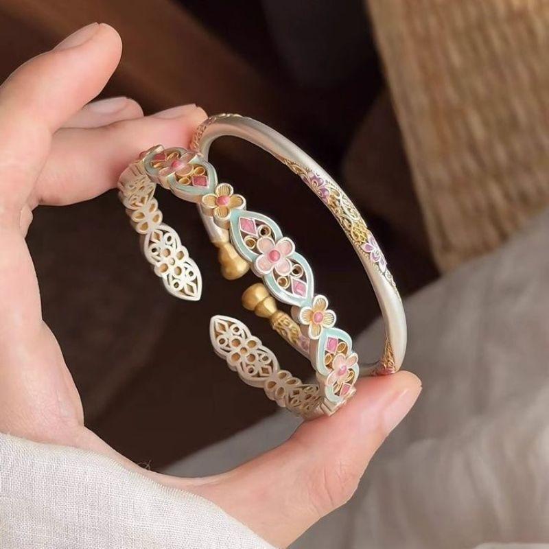 New Chinese Retro Handmade Enamel Bracelet Women 2025 New Temperament Fashionable and Versatile Gifts