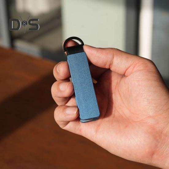 Key Storage Clip Compact Design Metal Construction Outdoor Portable Key Storage Organizer Compatible with Various Key Types