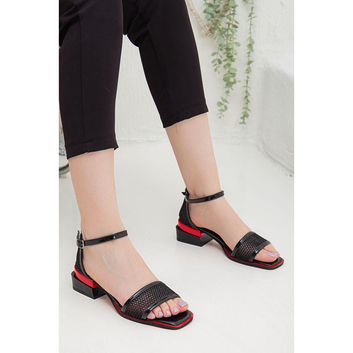 

Женские туфли на каблуках Melissa Glass