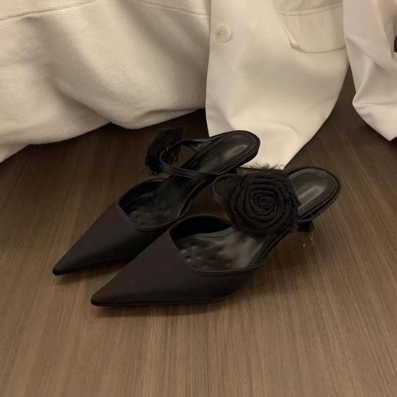 2025 New Ladies Shoes Summer Closed Toe Women's Slippers Sweet Flower Dress Slippers Women Thin Heels Pointed Toe Modern Sandals