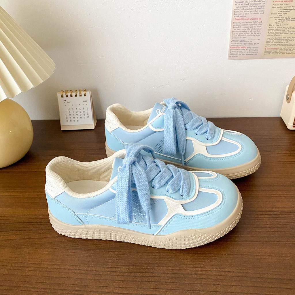 Hong Kong style platform white shoes women's new 2025 popular versatile big head board shoes chic niche flat bottom German training shoes