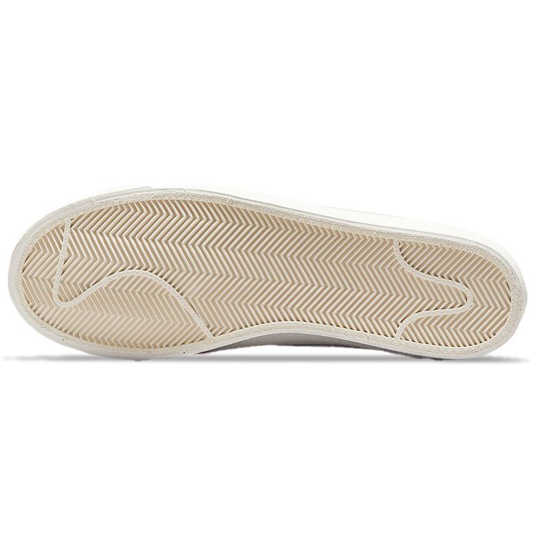 Nike Blazer Low 77 Vintage Team Red Men Sneakers White Sail DA6364-102