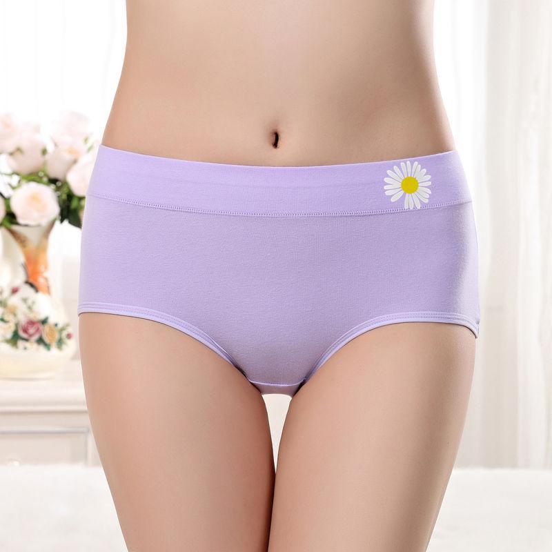 

Женские хлопковые трусы с принтом и средней посадкой, утягивающие живот и подтягивающие ягодицы L фиолетовый